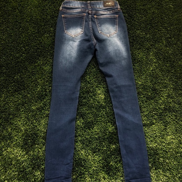 Distressed Jeans - Picture 3 of 3